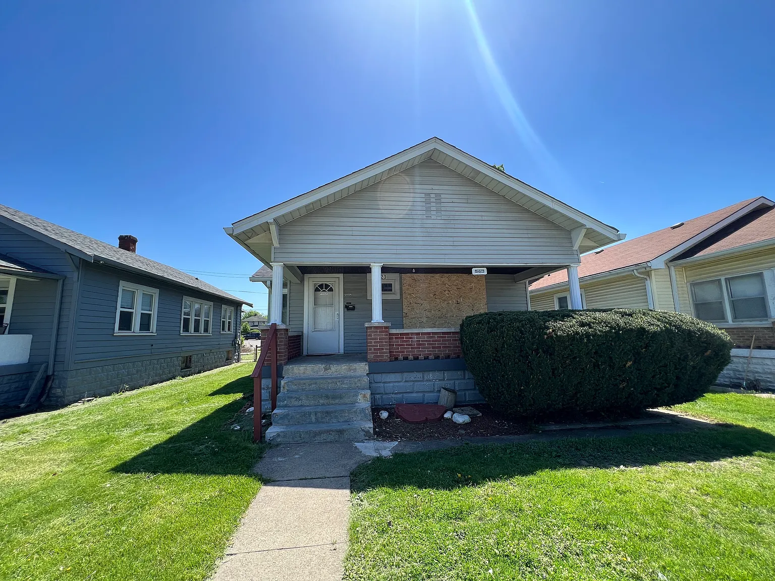 5223 Brookville Rd photo 1