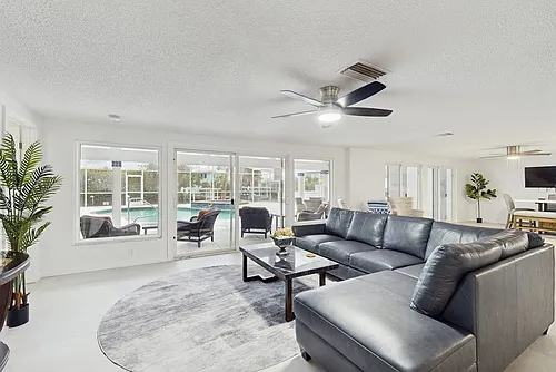 231 Willow Ave #ID1591440P Photo 1