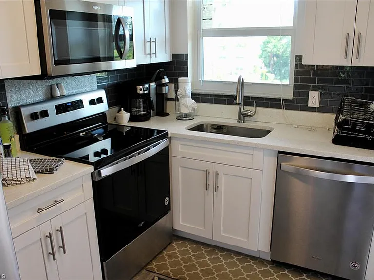 400 Forest Lakes Blvd #309 — Photo 5