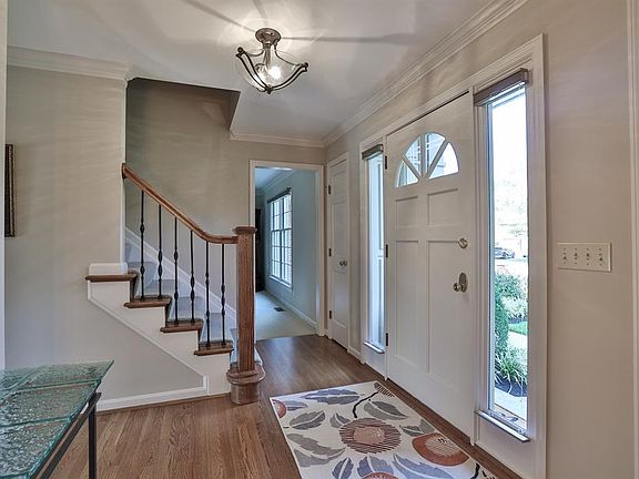 3rd image of 5577 Samstone Ct