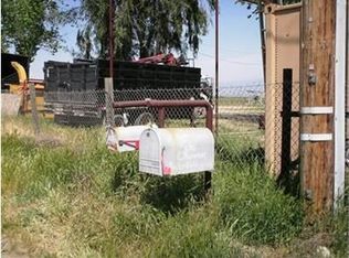 8710 E Fairview Rd, Bakersfield, CA 93307