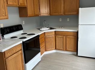 606 & 608 Main Rd N #1, Hampden, ME 04444