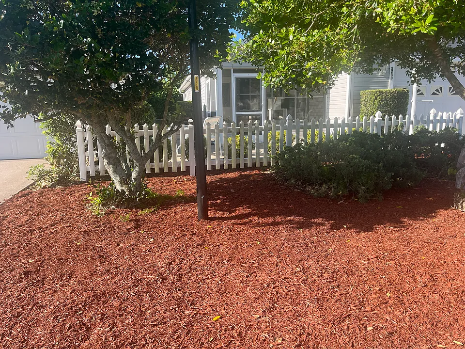 2730 Moncayo Ave