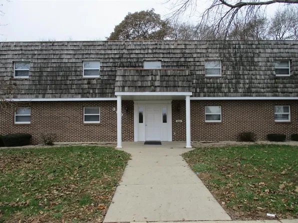 380 Twilight Dr APT 1, Morris, IL 60450