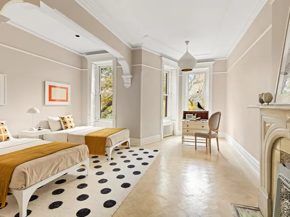 226 6th Avenue image 13 of 20