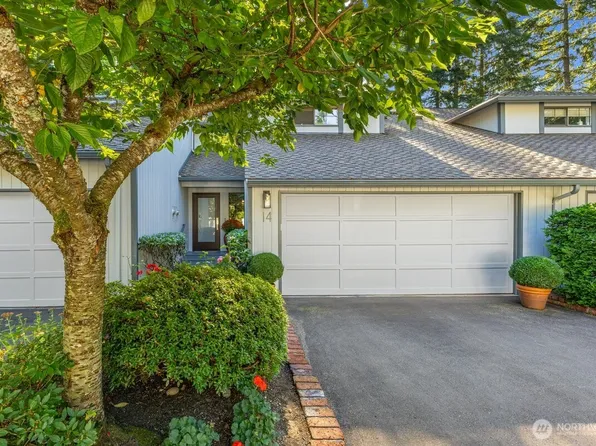 1805 Village Green Drive #14, Mill Creek, WA 98012