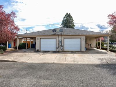 1495 Kellenbeck Ave, Grants Pass, OR, 97527