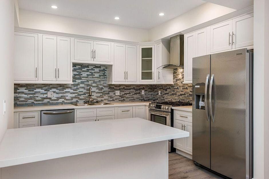 1st image of 1237 S Holt Ave #502