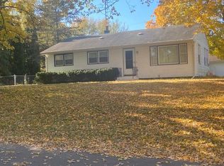 50002 Circle Dr, Dowagiac, MI 49047