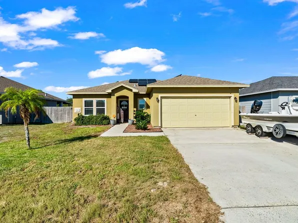 2026 Admiral Ln, Aransas Pass, TX 78336