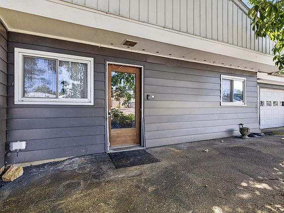 3rd image of 1526 25th St