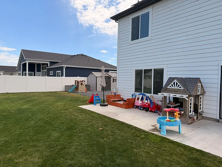 1434 N 4100 W — Photo 28