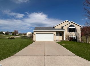 4226 Harr Dr, Traverse City, MI 49685