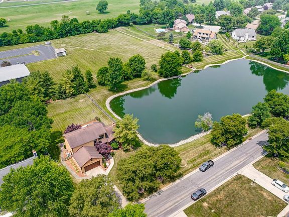 5th image of 8357 Meadowlark Dr