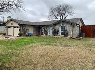 921 Milky Way, Garland, TX 75040