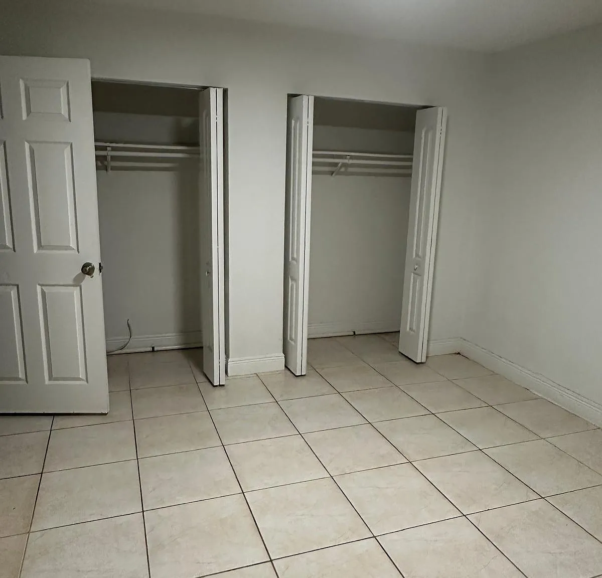 4 bed, 3.0 bath, 1843 sqft, $3,200 — Photo 4