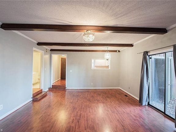 5th image of 1101 Aspen Way