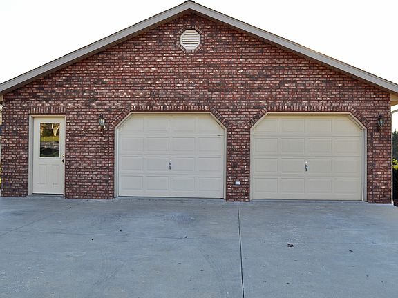 2 Car Garage