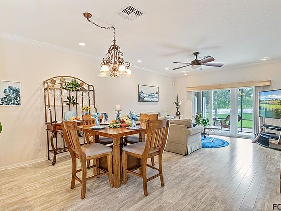 5th image of 551 Wooded Crossing Cir