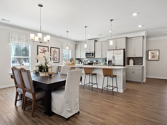 The Crawford - Breakfast and Kitchen