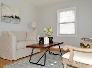 6166 Walnut St, Omaha, NE 68106