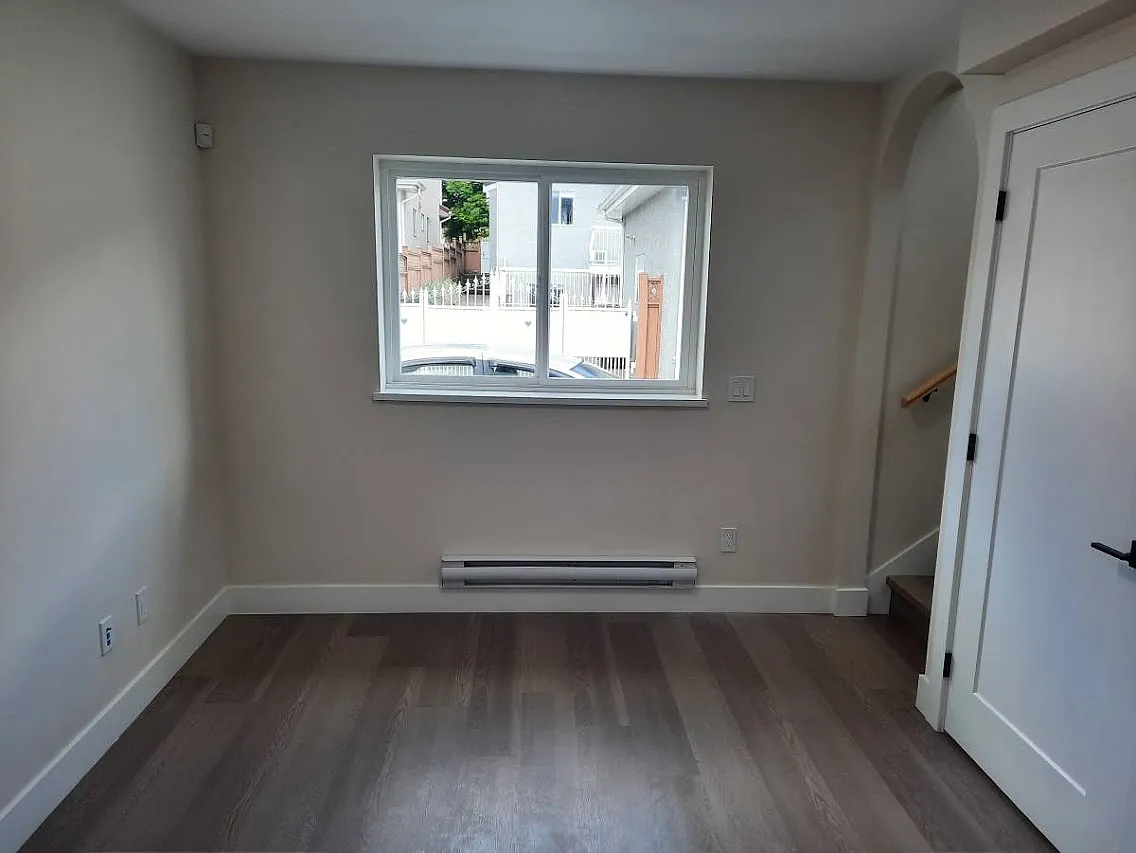 2 bed, 850 sqft, $2,800 — Photo 3
