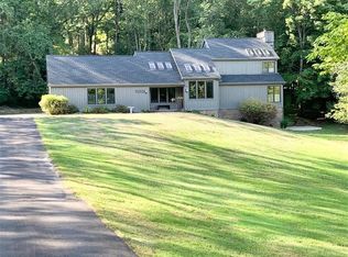 9203 Marymont Dr, Pittsburgh, PA 15237