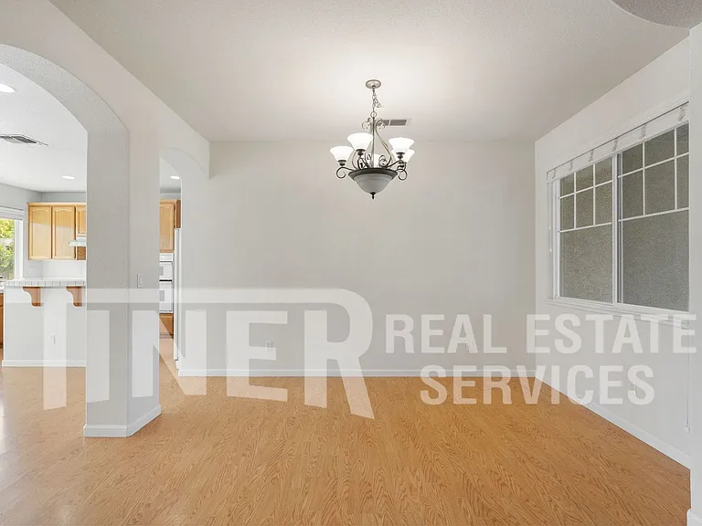10928 Bianco Way — Photo 7