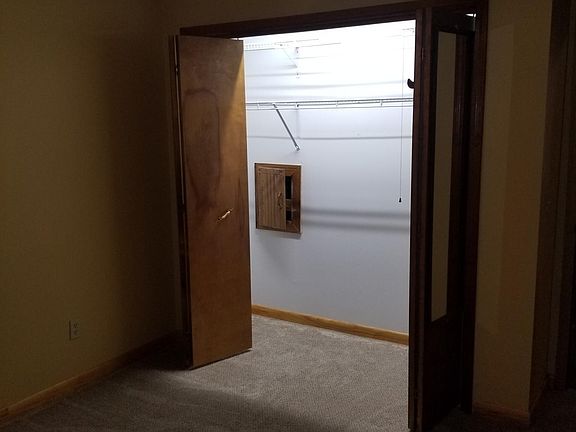 4th image of 5732 Cathedral Dr