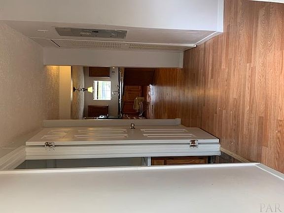 5th image of 3913 Legend Creek Dr