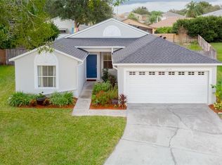 1019 Peacock Ct, Apopka, FL 32712