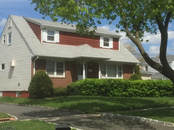 9 Hudson Pl, Bloomfield, NJ 07003