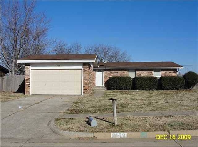 1st image of 2129 Lafayette Dr