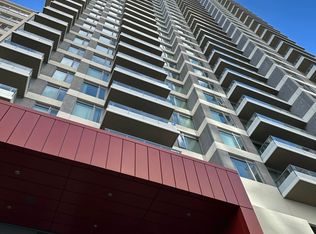 50 Dunfield Ave #1920, Toronto, ON M4S 0E4