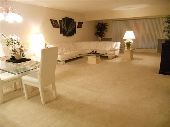 3rd image of 1821 NW 18th Street #202