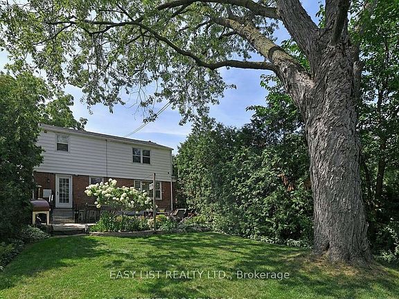 3rd image of 83 Eagle Rd