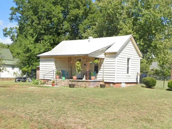 713 S Elm St, Sapulpa, OK 74066