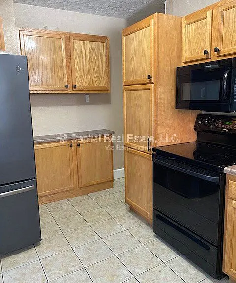 1215 W Main St — Photo 9