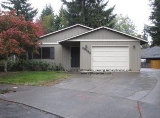39590 Barker Ct, Sandy, OR 97055