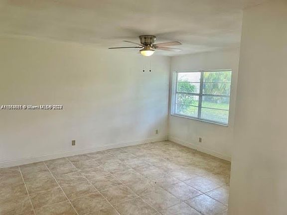 4th image of 4163 SW 67th Ave APT 112C