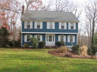 12 Village Cir, North Attleboro, MA 02760