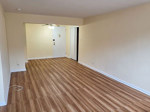 2nd image of 3901 Nostrand Ave APT 1T