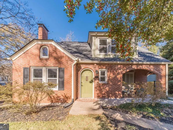 1883 Cambridge Ave, College Park, GA 30337