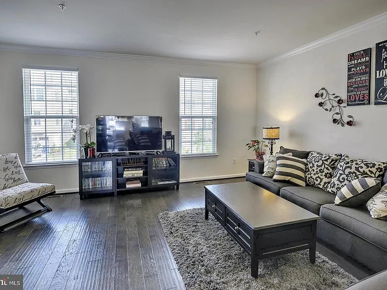 7336 Summit Rock Rd — Photo 8