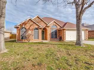 2608 Coffey Dr, Denton, TX 76207
