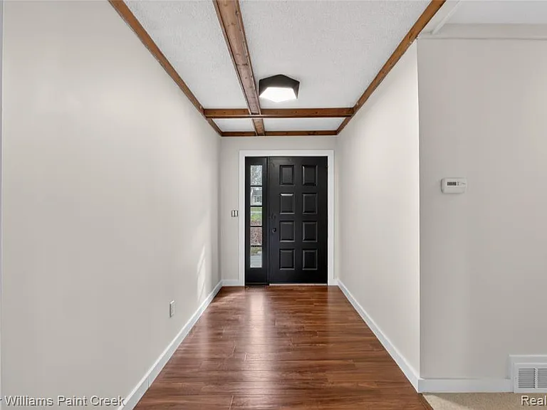 1727 Linksview Way — Photo 5