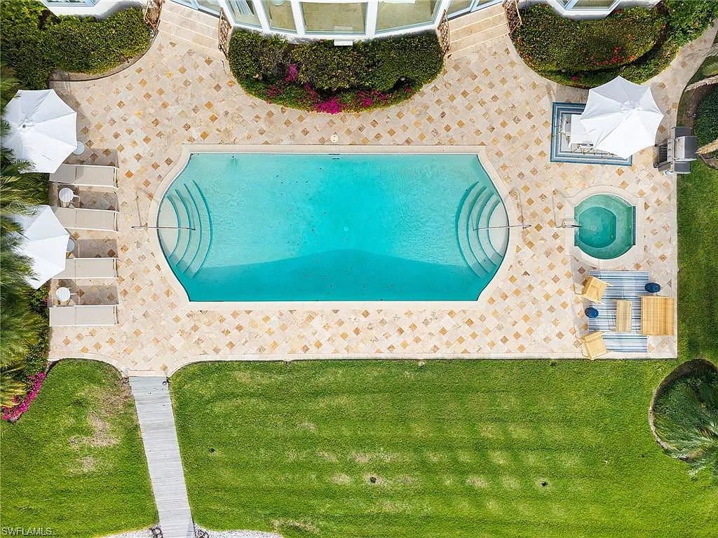 3 bed, 3.0 bath, 3589 sqft, $35,000 — Photo 4