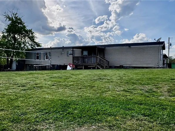 17032 Bray Rd, Garfield, AR 72732