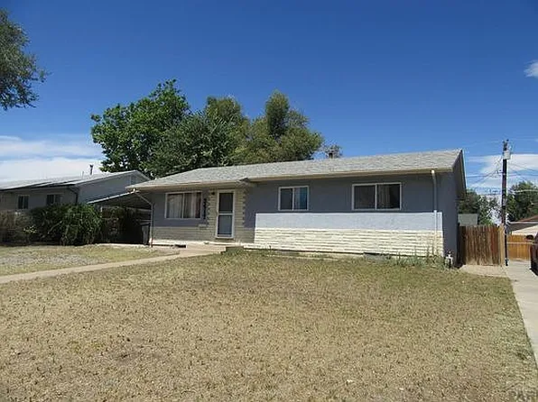 3417 Canterbury Ln, Pueblo, CO 81005