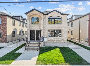 258-14 147th Rd, Rosedale, NY 11422